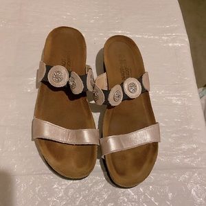 Naot Women’s Sandals